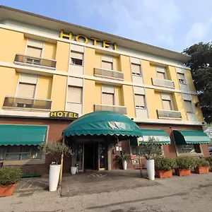 Hotel Industria, Brescia