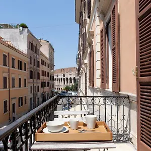 Bed & Breakfast Santi Quattro Al Colosseo